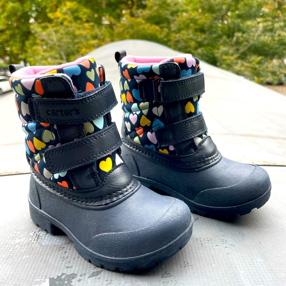 Toddler’s snow boots. Only worn once